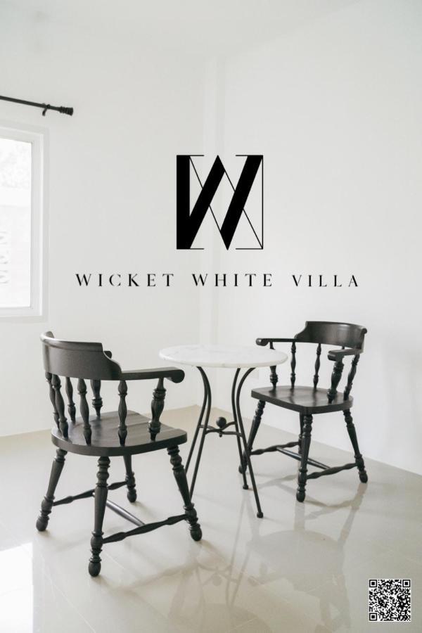 Wicket White Villa Photharam Luaran gambar
